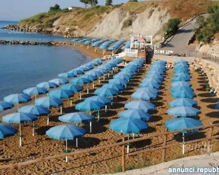 Santa Cristina Village פארק נופש *